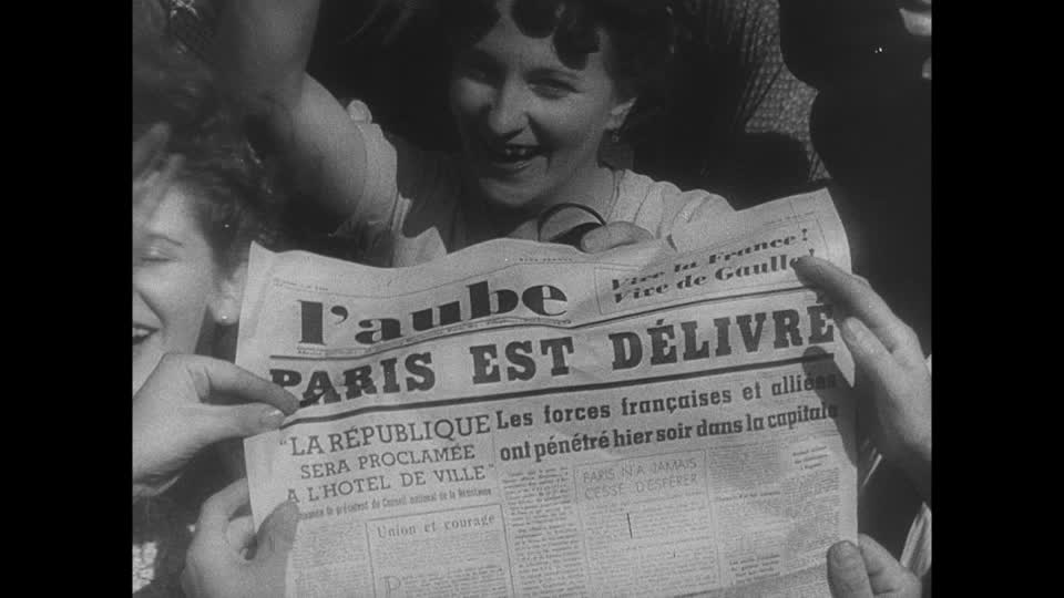 706473733-m4-liberacion-de-paris-torre-eiffel-paris-invasion