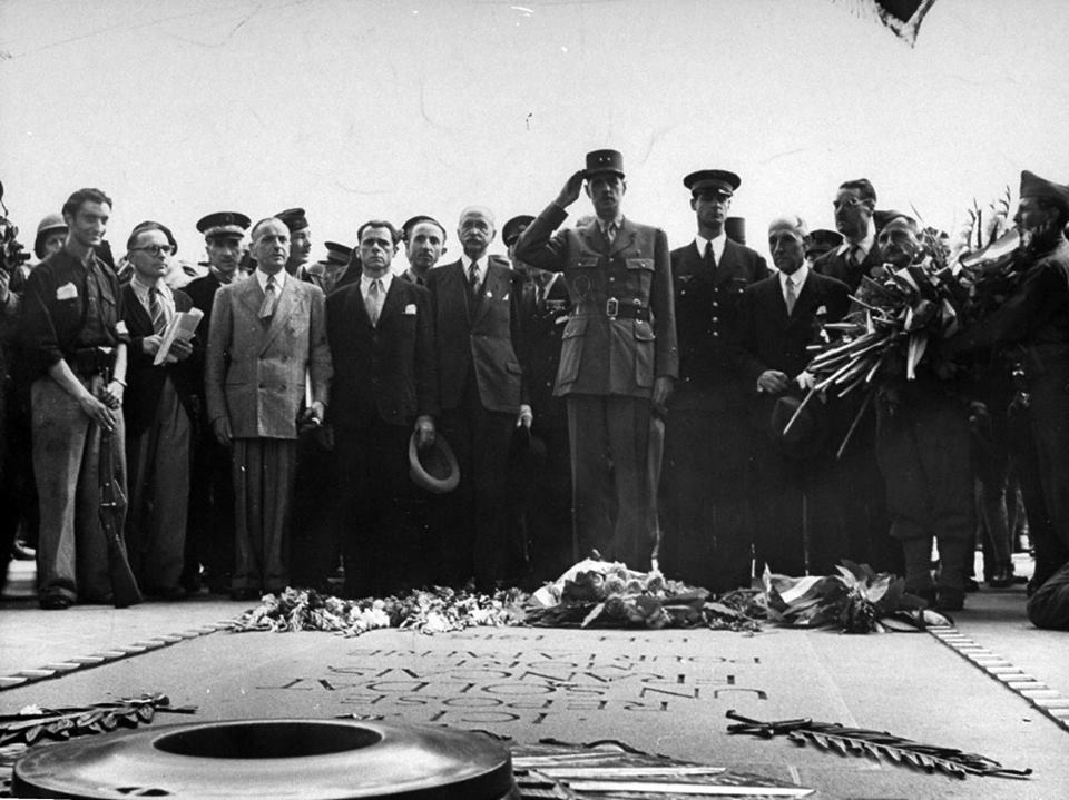 ww2-la-tumba-del-arco-del-triunfo