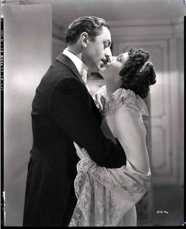 escapade-con-william-powell