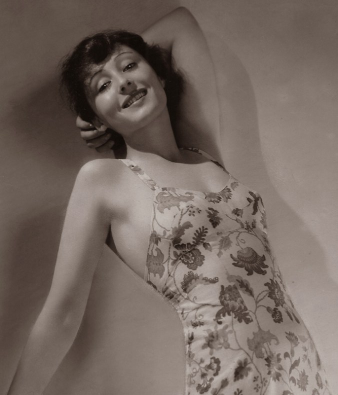 la-ambulancia-luise-rainer-3