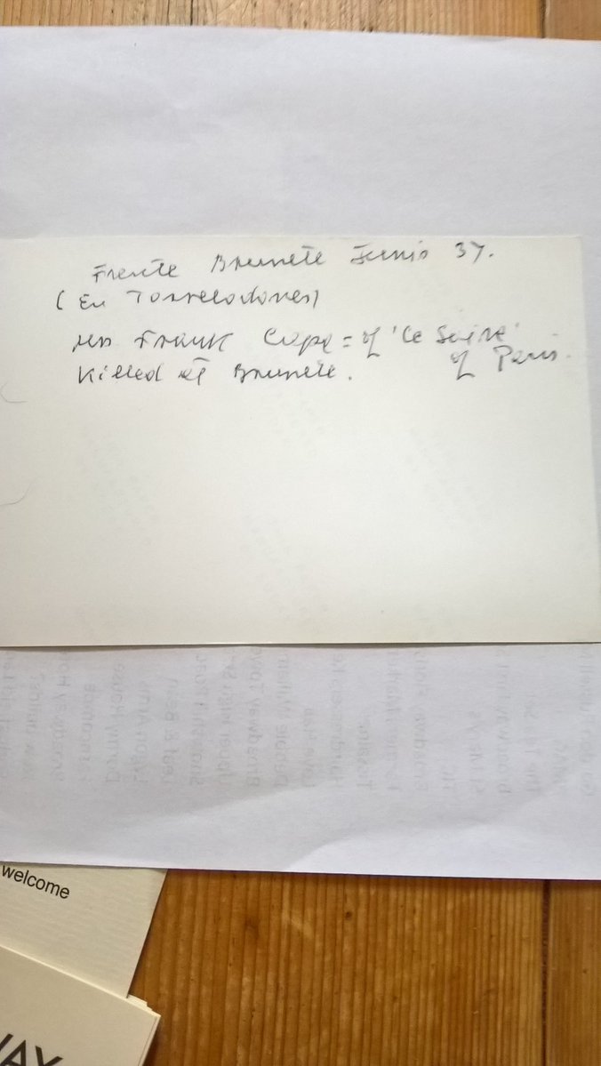 PARTE TRASERA DE LA FOTO